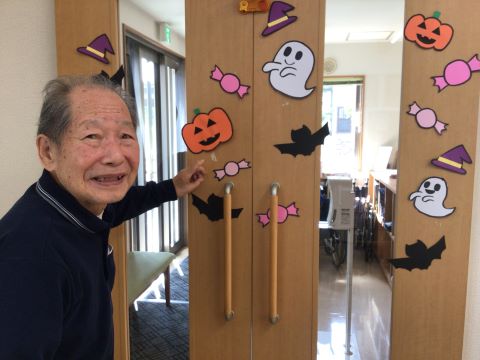 湖山ケアサービス山形「ハロウィン装飾」