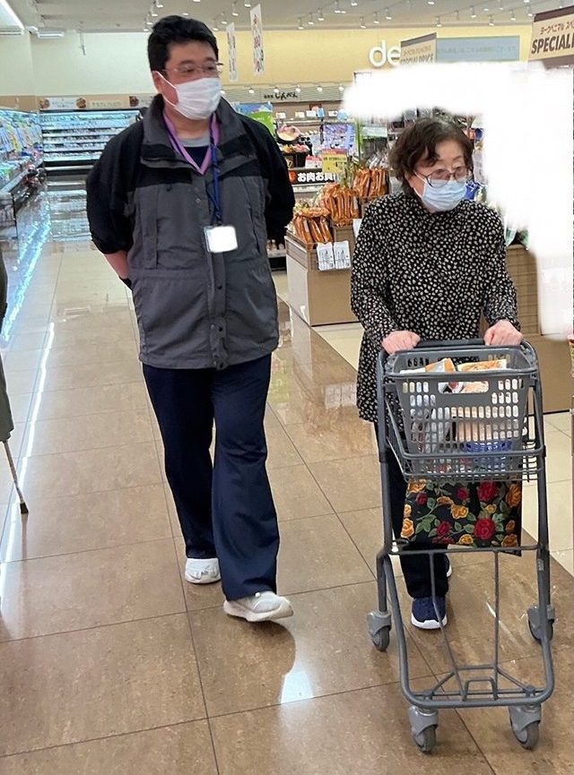 オー・ド・エクラ「初の買い物イベント♪」