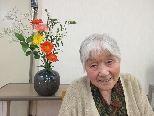 かがやきの丘　フラワーアレンジメント　通所介護