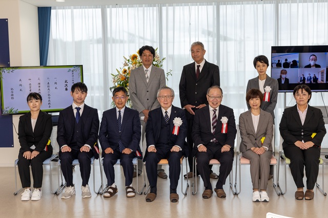 仙台市老健・有料老人ホーム｜永年勤続表彰式｜医）緑愛会・オードエクラ