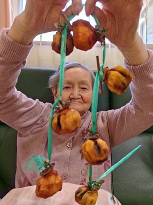 ゆらり「干し柿作り」